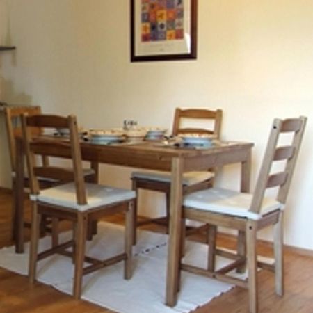 Ilona Apartmanhaz โคมารม ภายนอก รูปภาพ